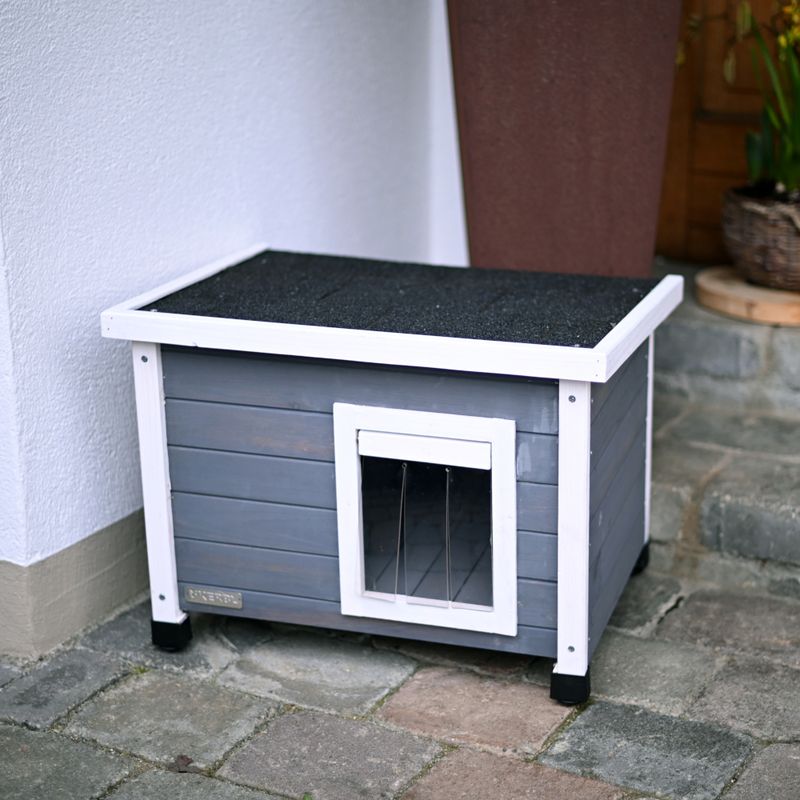 Kerbl Pet Cat House Rustica - White/Grey 57 x 45 x 43cm (L x W x H)