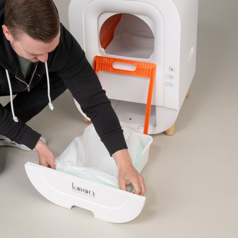 kooa Automatic Litter Box White