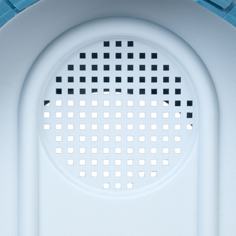 zooplus Basics Plastic Dog Kennel 87 x 72 x 75 cm (L x W x H)