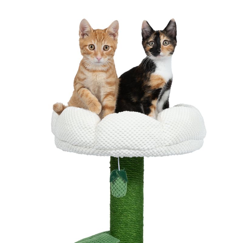 TIAKI Nature Blossom Scratching Tree Light Green