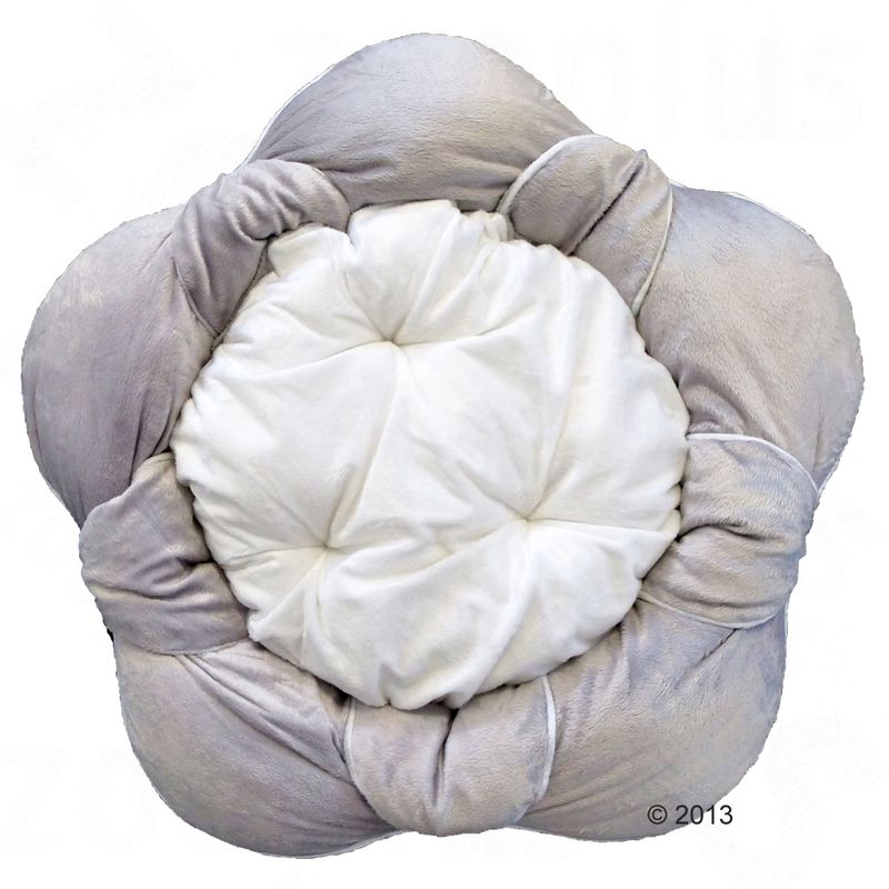 Blossom cosy bed Diameter 50cm x H 20cm