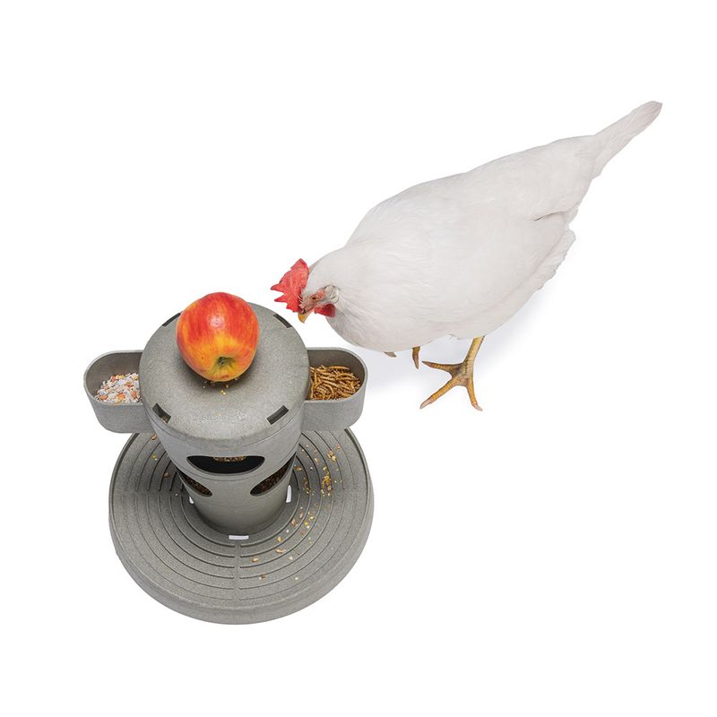 Beeztees Snack Tower for Chickens 30 x 32.5cm (diameter x H)