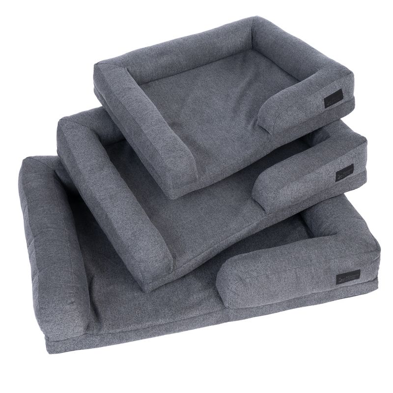 Modern Living Manila Dog Sofa Size S: 66 x 53 x 14cm (L x W x H)