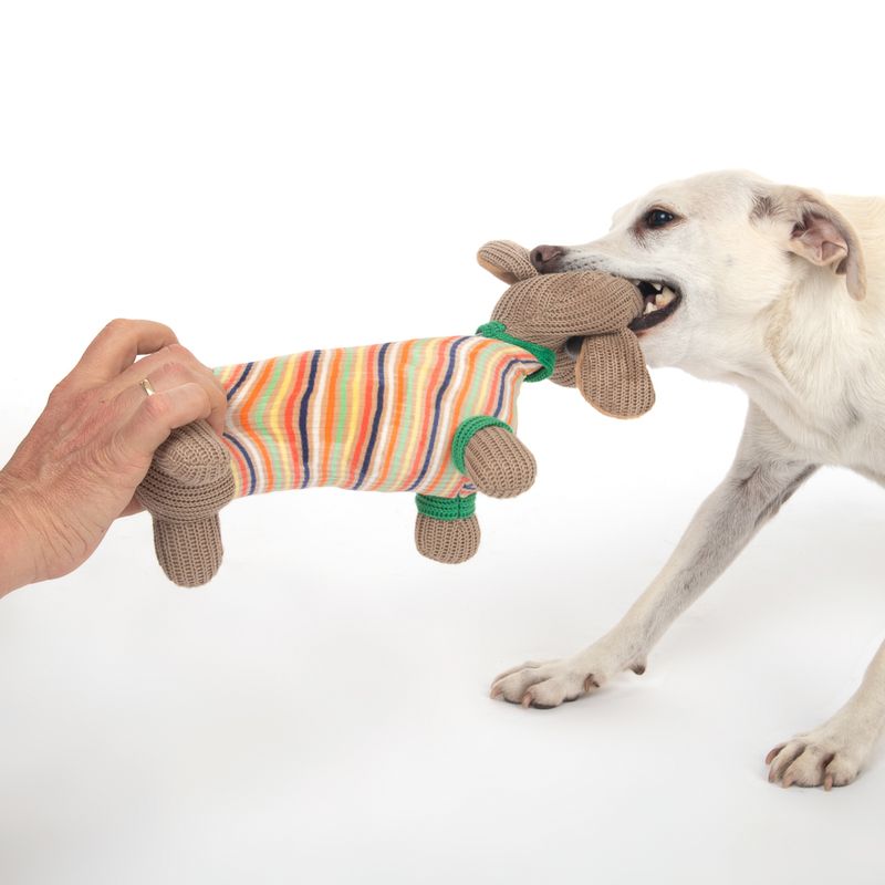 TIAKI Dog Toy Dachshund Cooper L 28 x W 10 x H 23 cm