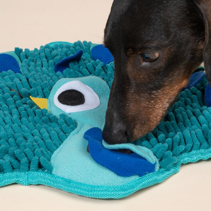 TIAKI Peacock Sniffing Mat 36 x 31 x 1 cm (L x W x H)
