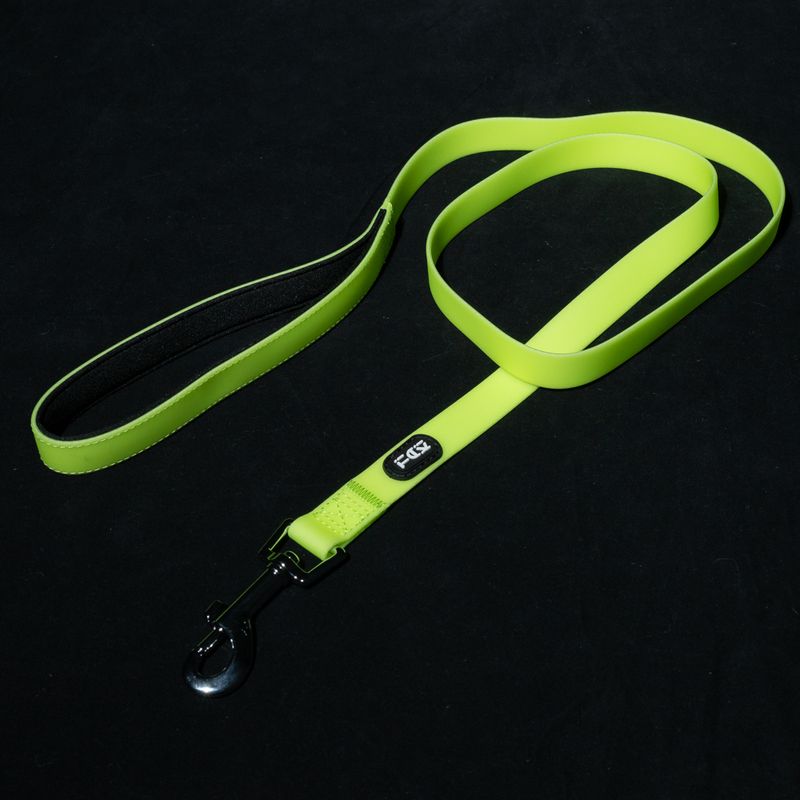 TIAKI Glow in the Dark Lead 120cm x 20mm (L x W)