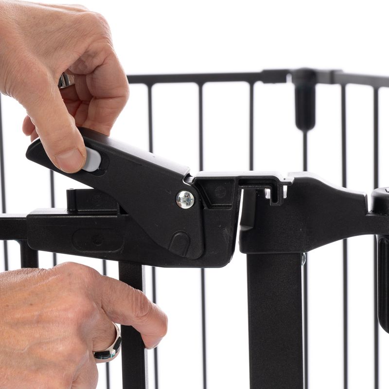 Modern Living Ronda Playpen 118 x 76cm (diameter x H)