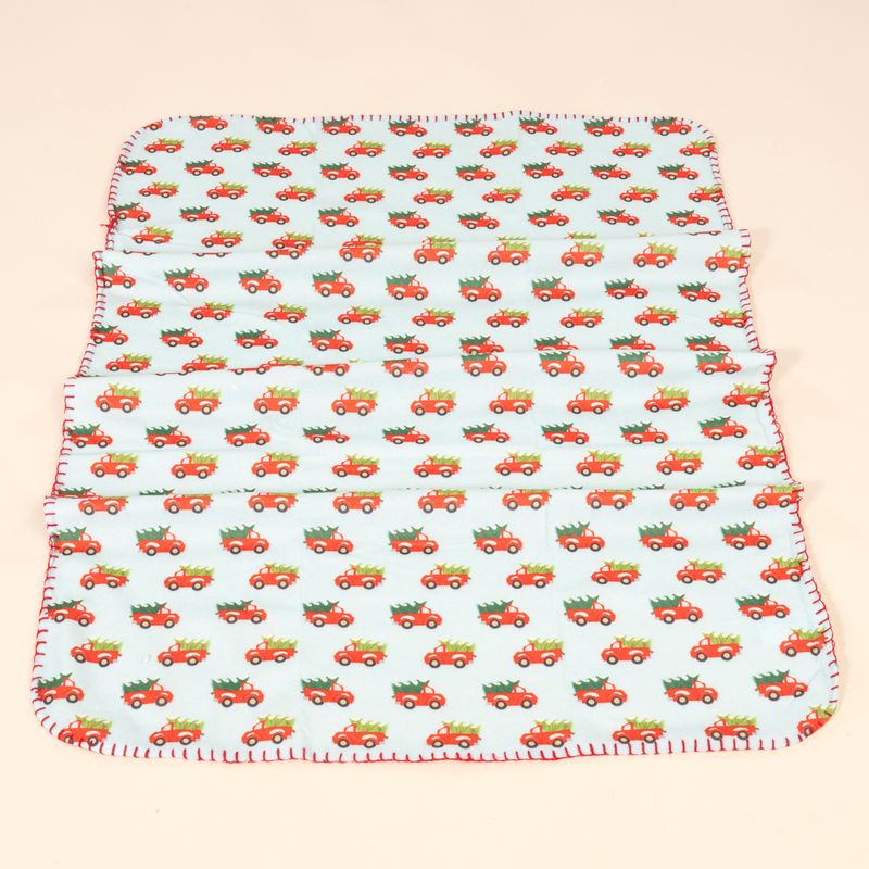 TIAKI Holiday Tree Cosy Blanket 100 x 70 cm (L x W)