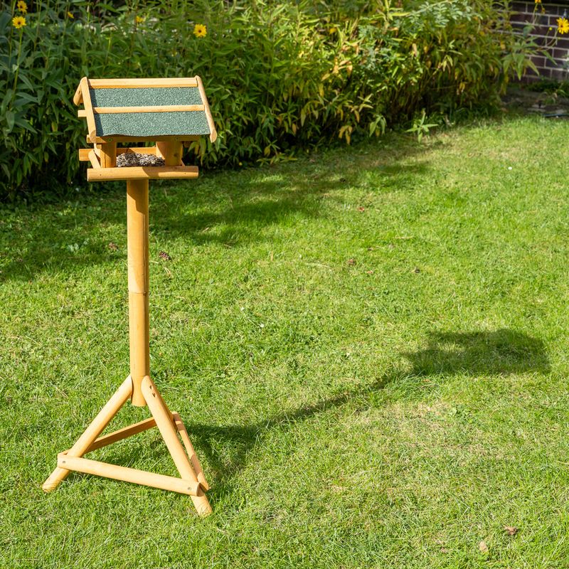 TIAKI bird feeder with stand L 38 x B 28 x H 100 cm