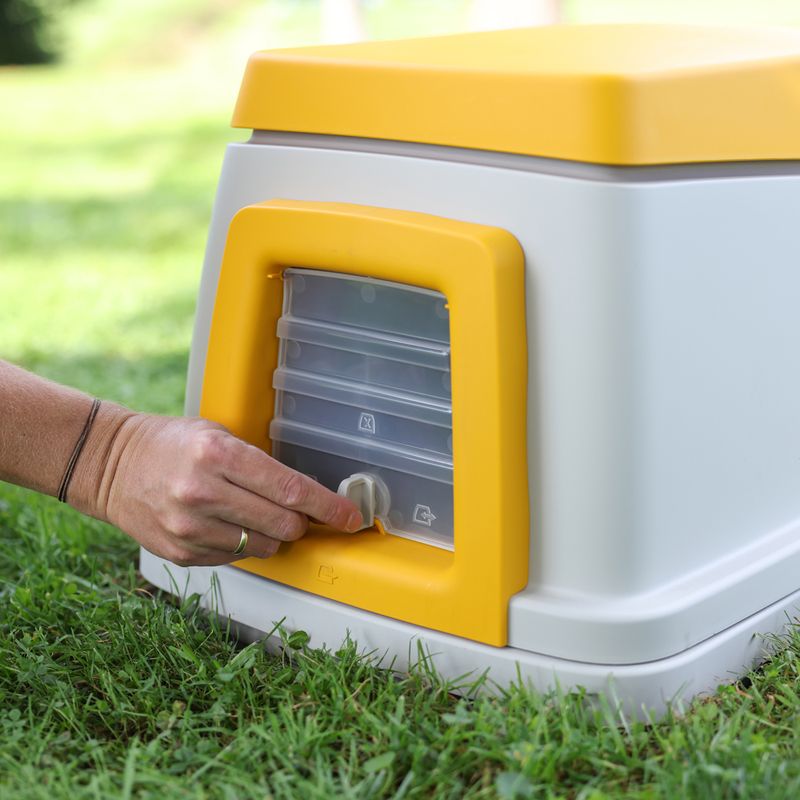 Kerbl Pet Bunny Base Rabbit Hutch 58 x 38.5 x 55 cm (L x W x H)