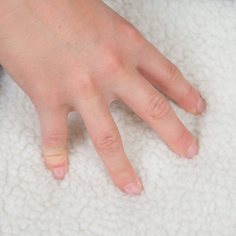 Collapsible Cube Cat Den 39 x 39 x 42 cm (L x W x H)