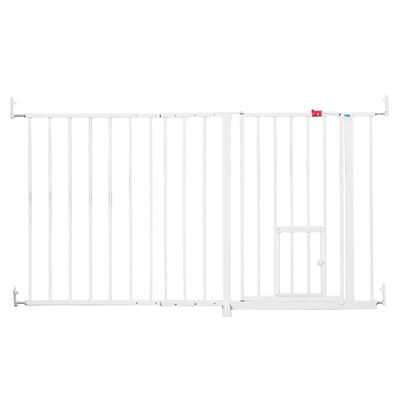 Carlson Extra Wide Pet Gate with Cat Flap Height 76cm, Width 129 - 150cm