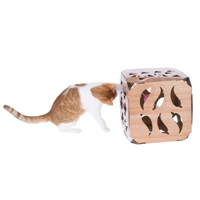 TIAKI Game Box with Ball 26 x 26 x 26 cm (L x W x H)