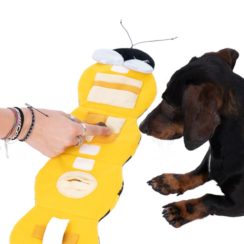 TIAKI Willi Bee Sniffer Toy approx. 57 x 15 cm (L x W)