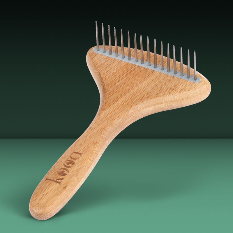 kooa Bamboo Undercoat Rake with Rotating Pins 17.5 x 10cm (L x W)