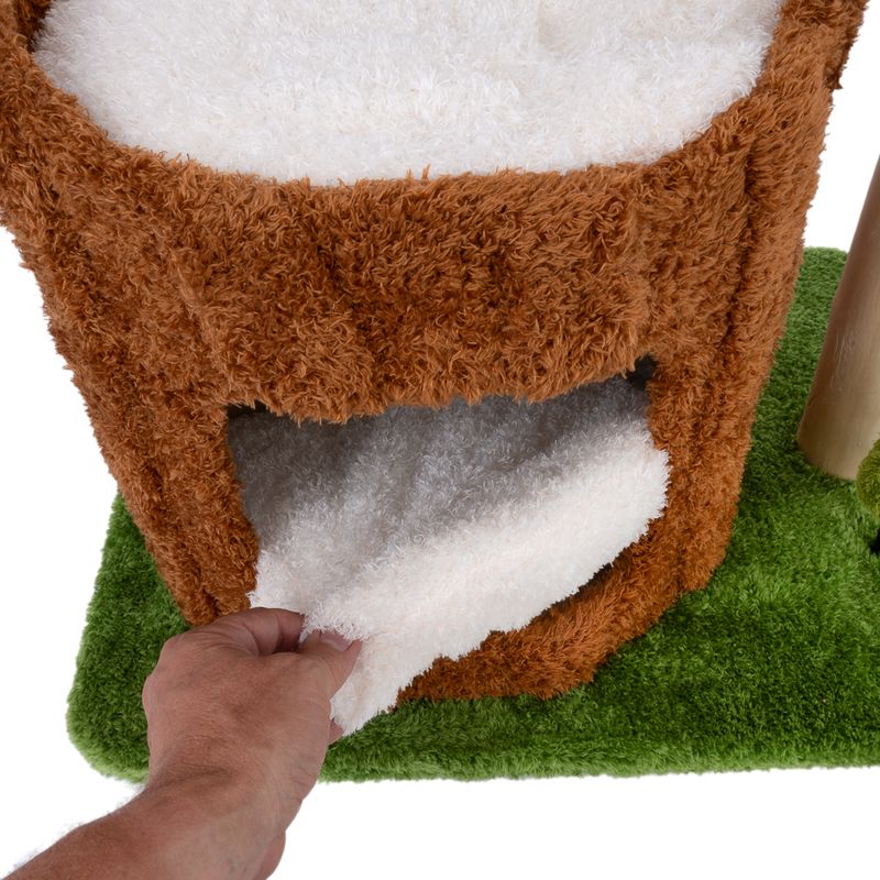 TIAKI Nature Maple Scratching Tree Green/Brown