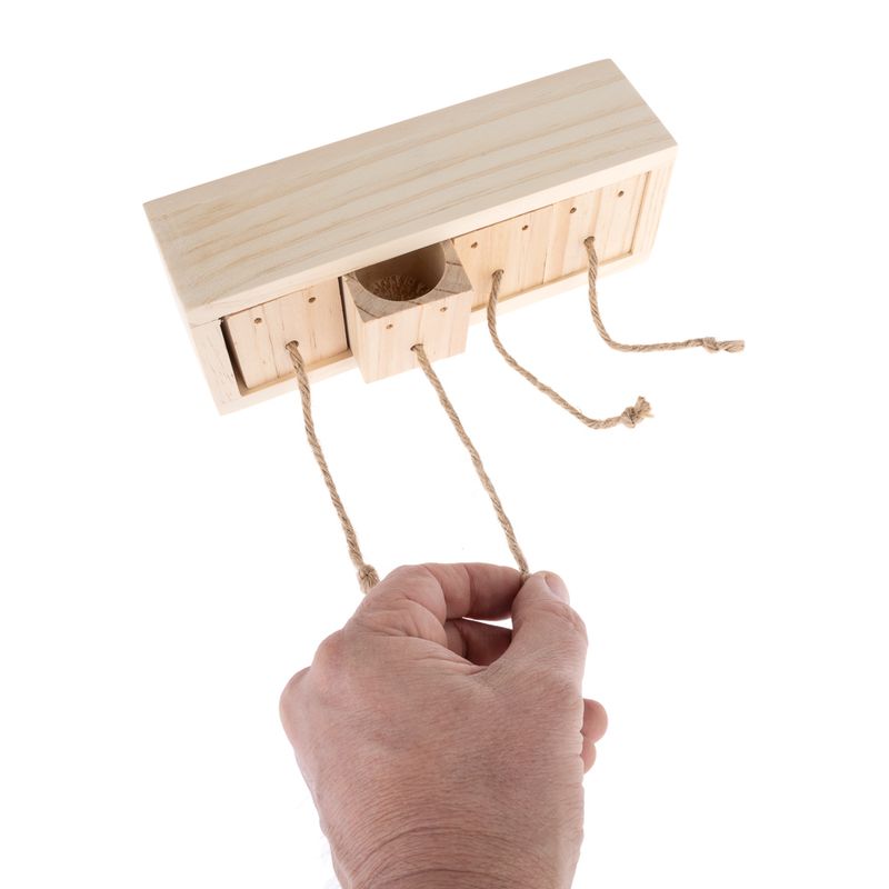 TIAKI Tug & Find Intelligence Toy 20 x 5.5 x 7 cm (L x W x H)