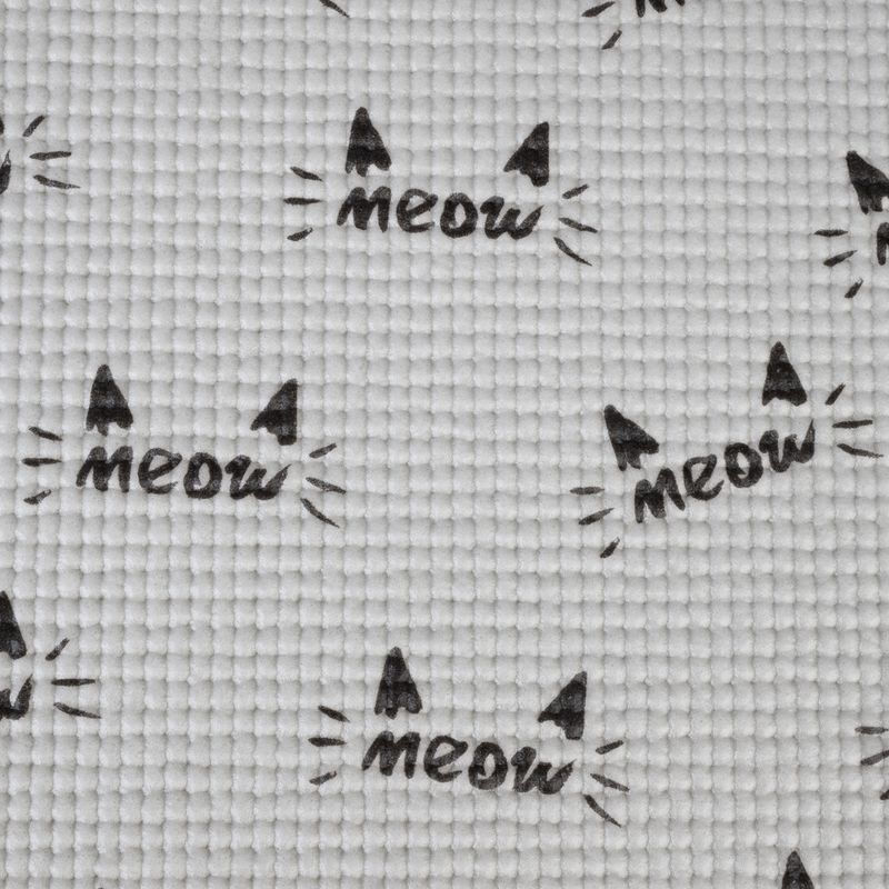 zooplus Basics Cat-Shaped Bowl Mat 48.2 x 38 x 0.5 cm (L x W x H)