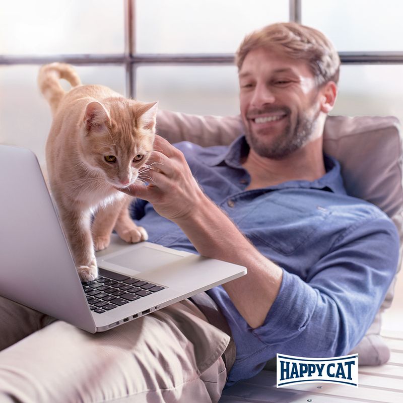 Happy Cat Care Skin & Coat 1.3kg