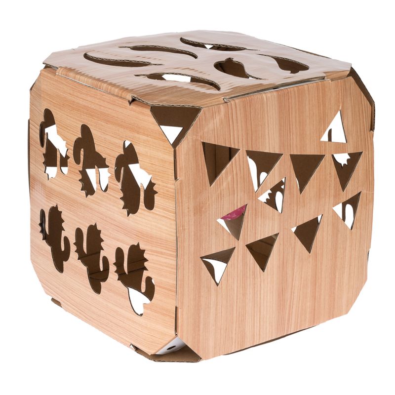 TIAKI Game Box with Ball 26 x 26 x 26 cm (L x W x H)