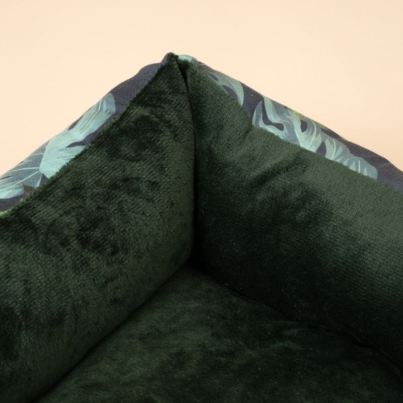 TIAKI Jungle Collection Cuddle Bed for Small Pets 35 x 28 x 12 cm (L x W x H)