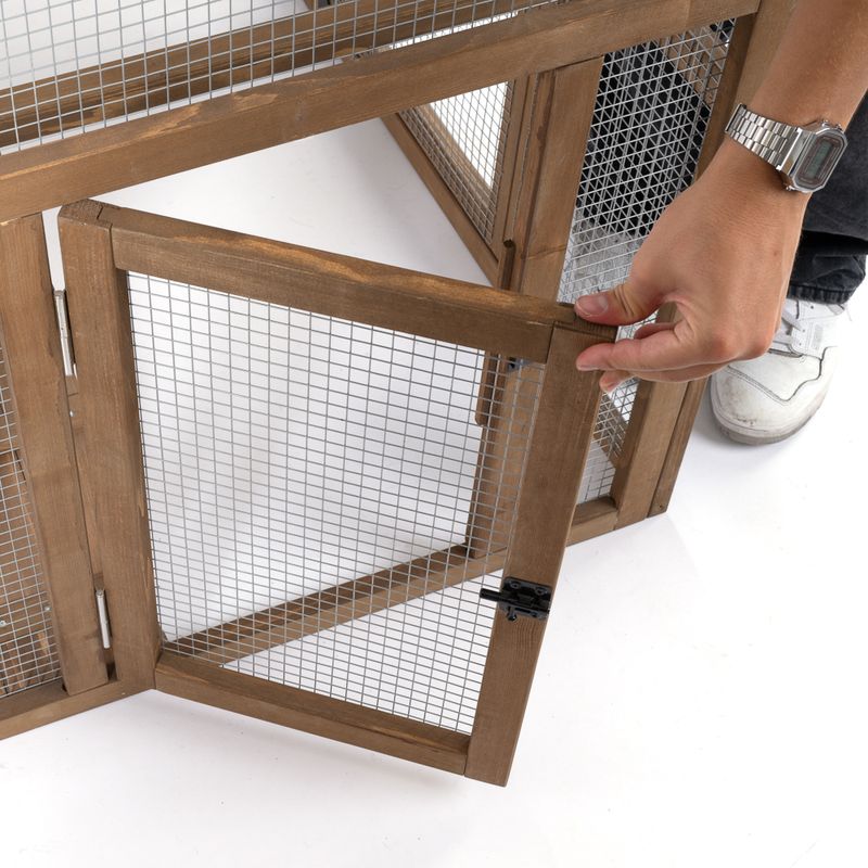 TIAKI Ranch Wooden Chicken Coop (Optionally Expandable) Attached Enclosure: 116 x 78 x 89.8 cm (L x W x H)