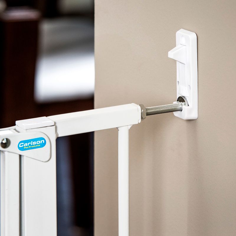 Carlson Extra Wide Pet Gate with Cat Flap Height 76cm, Width 129 - 150cm