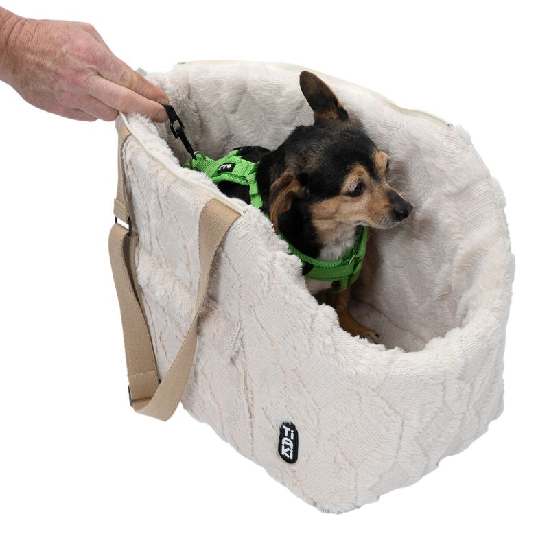 TIAKI Plush Carry Bag 41 x 27 x 29 cm (L x W x H)