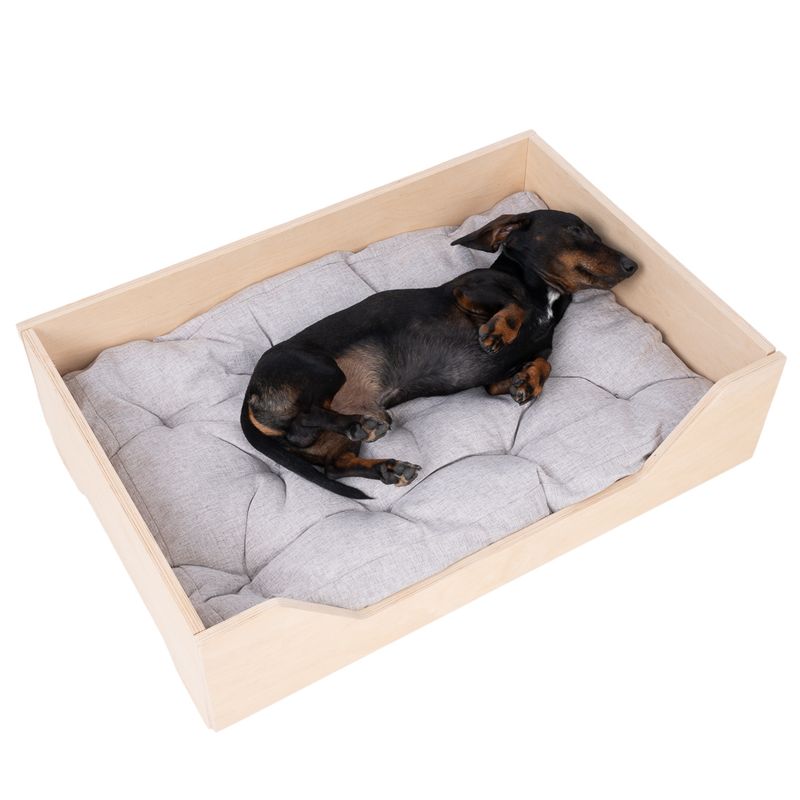 Modern Living Richmond Dog Bed 78 x 53 x 22 cm (L x W x H)