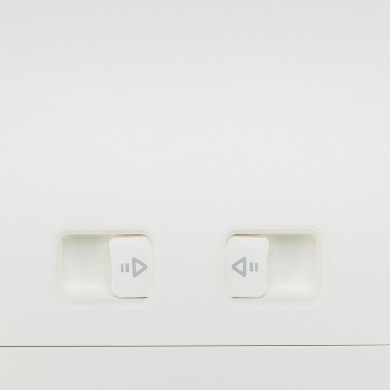 Trixie Self-Cleaning Cat Litter Box White