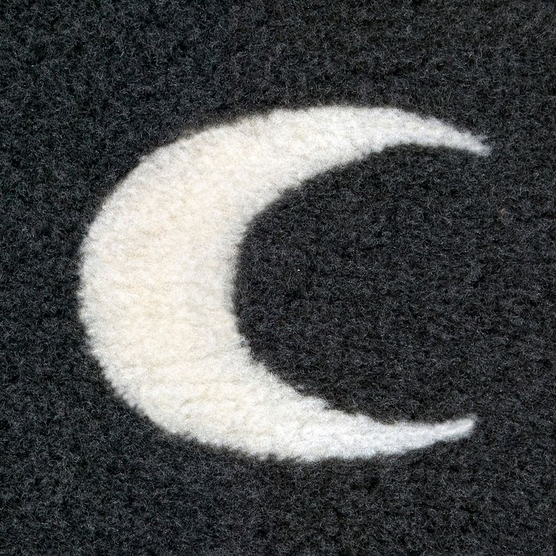 Vetbed® Anti-Slip Dog Blanket - Moons 100 x 75 cm (L x W)