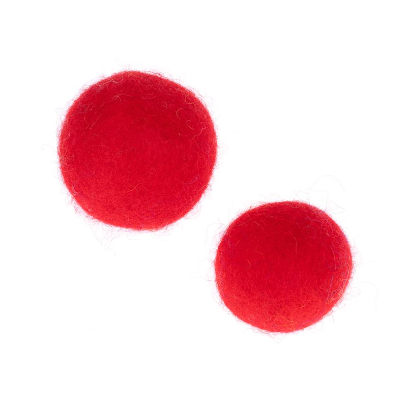 zooplus Basics Felt Balls Cat Toy Set Set of 8 (4 x diameter 4cm, 4 x diameter 3cm)