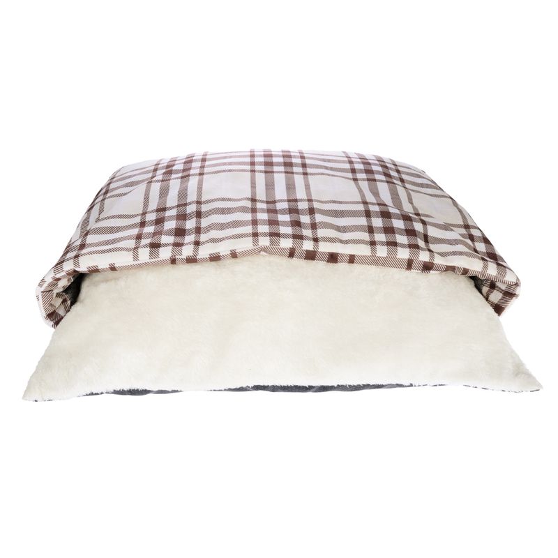 zooplus Basics Checked Cuddle Bed Cushion 60 x 50 x 15 cm (L x W x H)