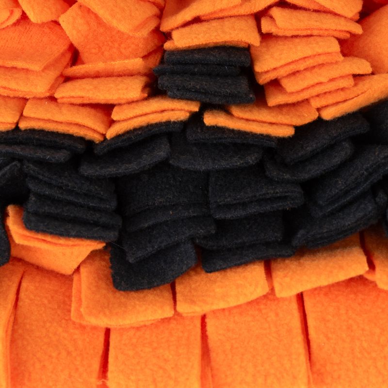 TIAKI Pumpkin Sniffing Mat 40 x 36 x 3cm (L x W x H)