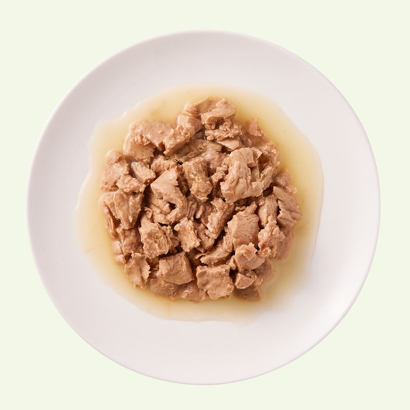 Yarrah Organic Fillets in Sauce 14 x 85g Organic Beef