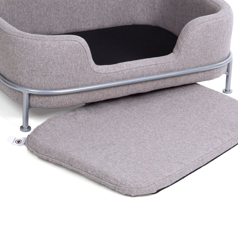 Canadian Cat Company Windsor Pet Bed approx. 68 x 47.5 x 25.5cm (L x W x H)