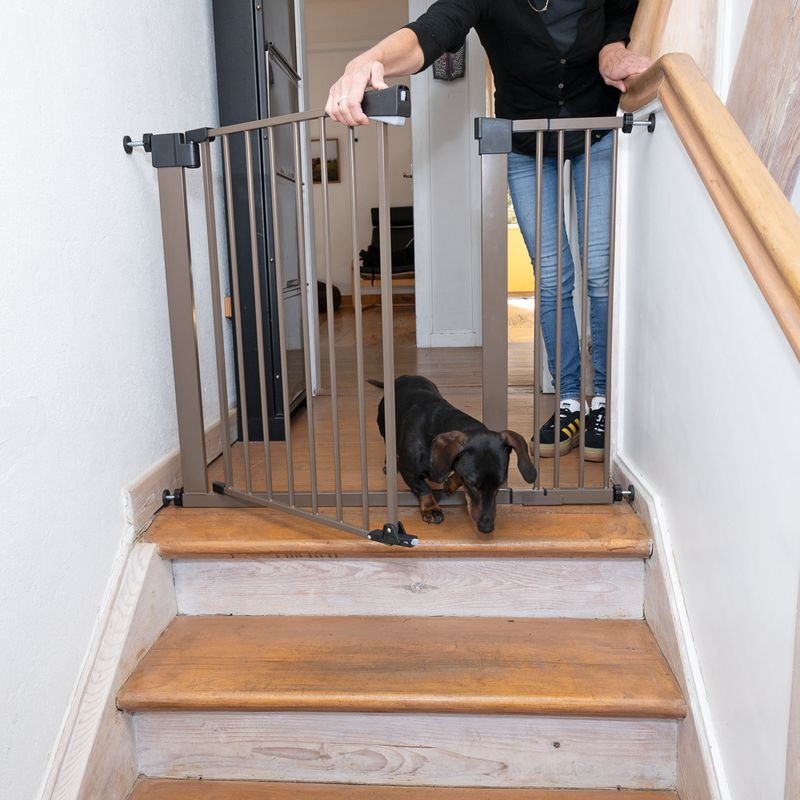 TIAKI Brown Dog Gate with Side Panel 78 x 77 - 103cm (H x W)