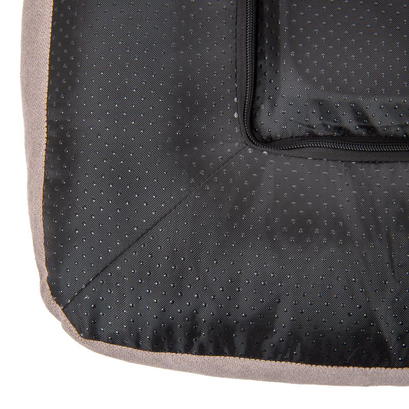 Modern Living Vancouver Dog Sofa L 80 x W 58 x H 18 cm