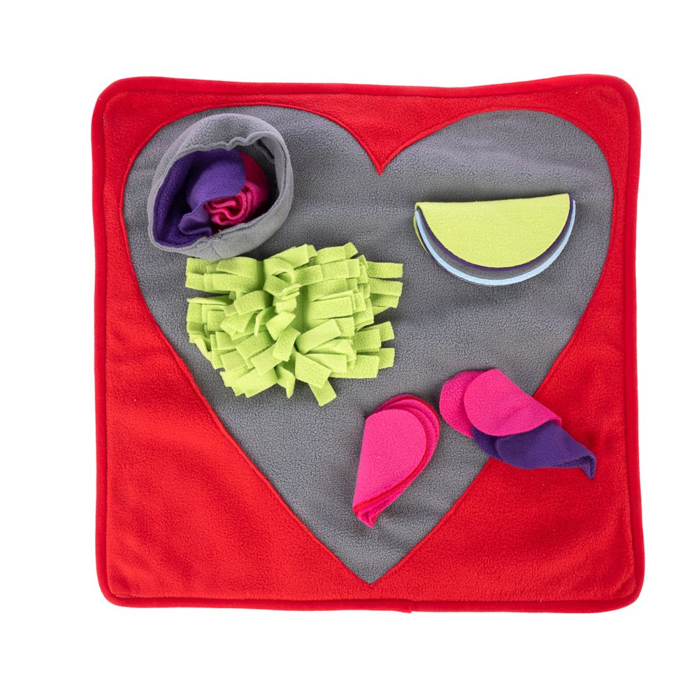 TIAKI Heart Sniffing Mat 50 x 50 cm (L x W)