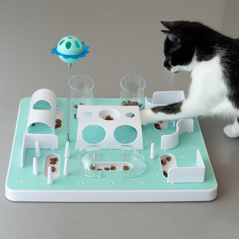 Slo-Mo Cat Toy 1 Toy