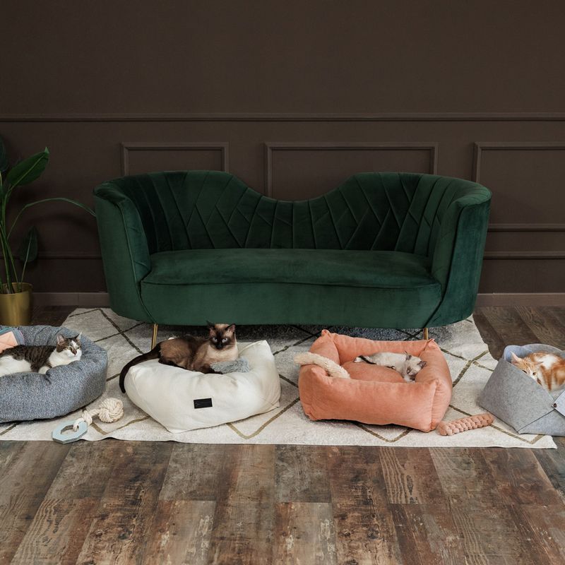 Modern Living Philadelphia Cuddle Bed approx. diameter 65 x (H) 22cm