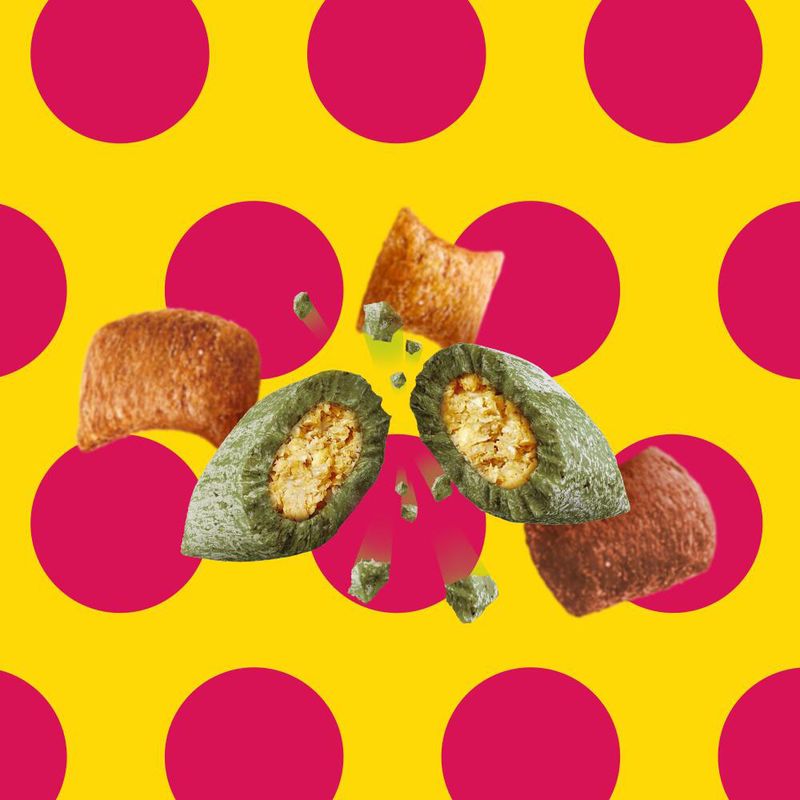 Dreamies ShakeUps with Multivitamins Snacks Rockin' Roost (55g)