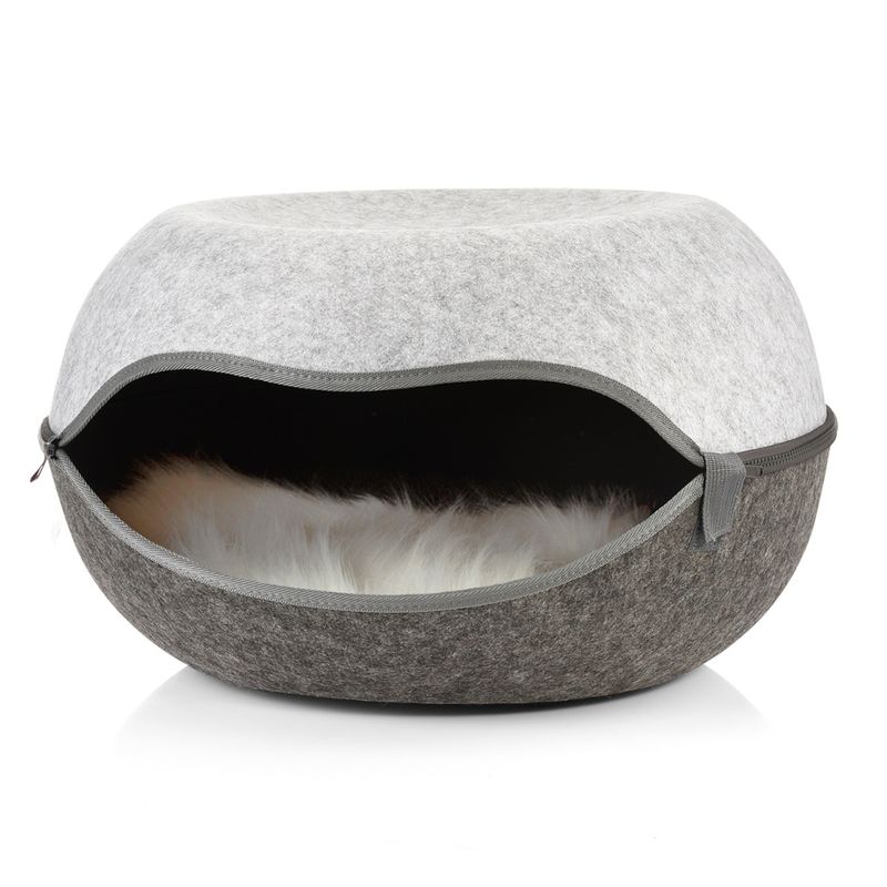 Canadian Cat Company Cat Nest 2.0 approx. 52 x 46 x 31cm (L x W x H)