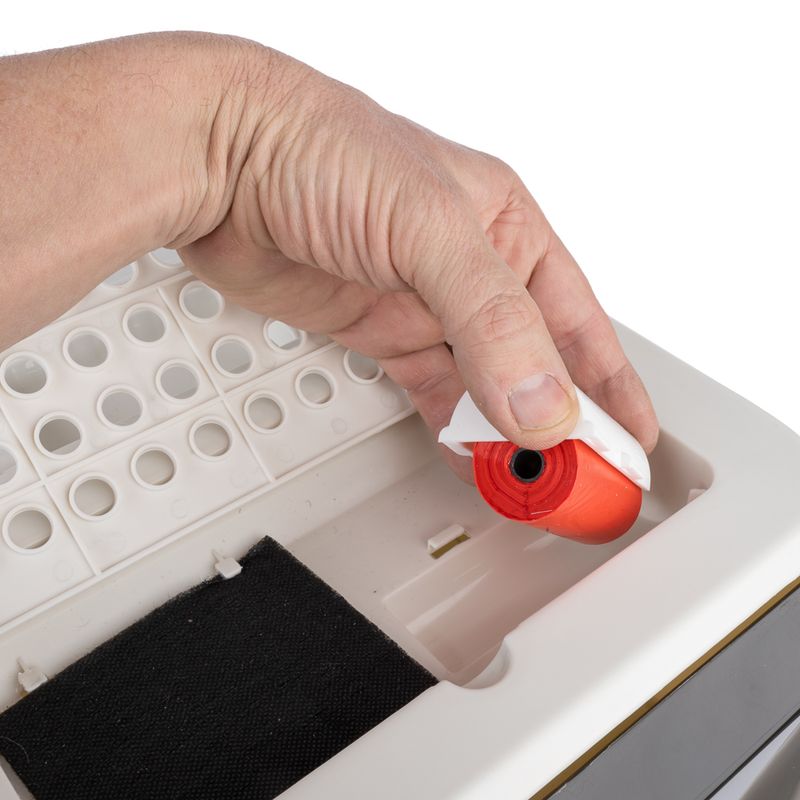 kooa Hooded Litter Tray with Eco-Plastic White & Mint