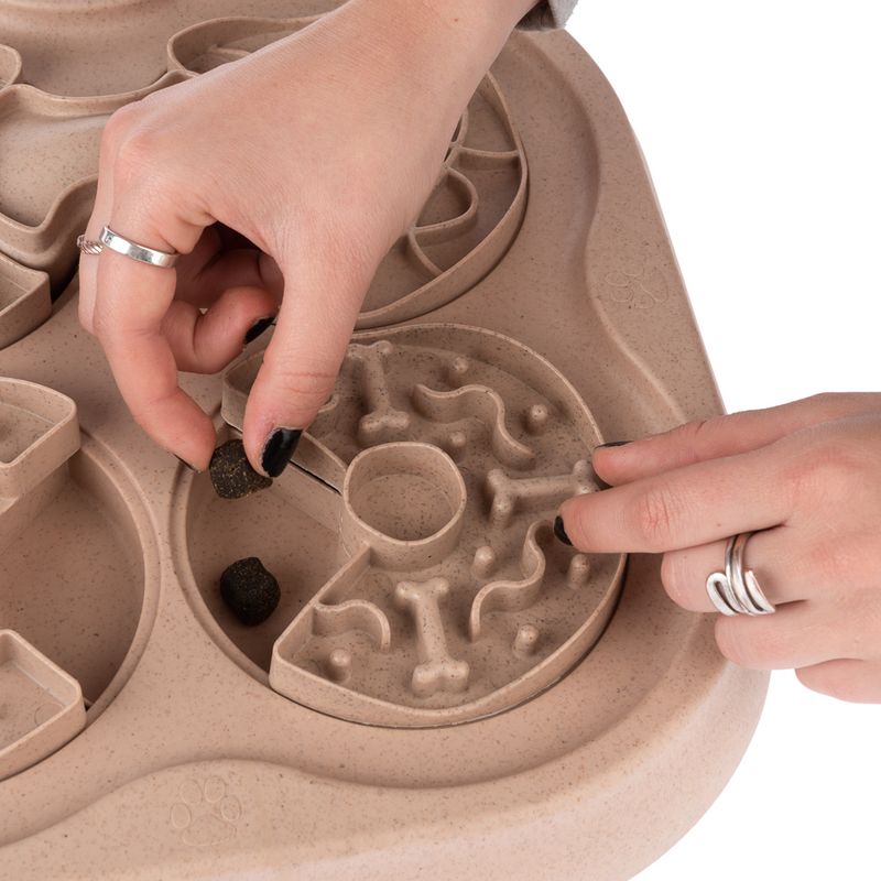 TIAKI Intelligence Toy Slow Feed Puzzle L 34.8 x W 34.8 x H 5.7 cm