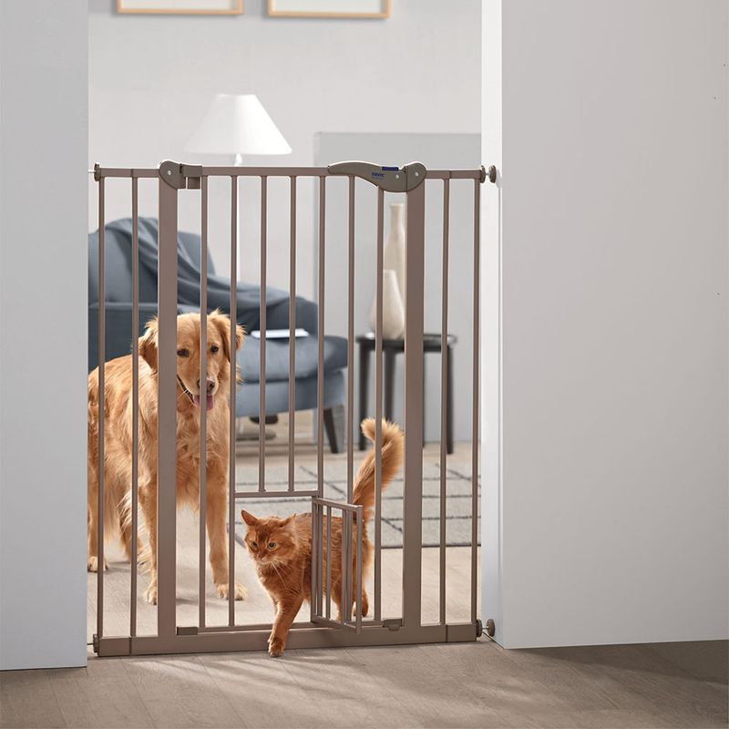 Savic Dog Barrier 2 with Cat Door Height 107 cm, 7 cm extension