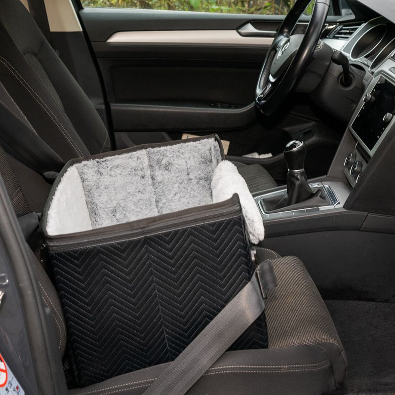 Nomad Tales Blush Deluxe Car Seat - Stone/Ebony 42 x 32 x 28.5 cm (L x W x H)