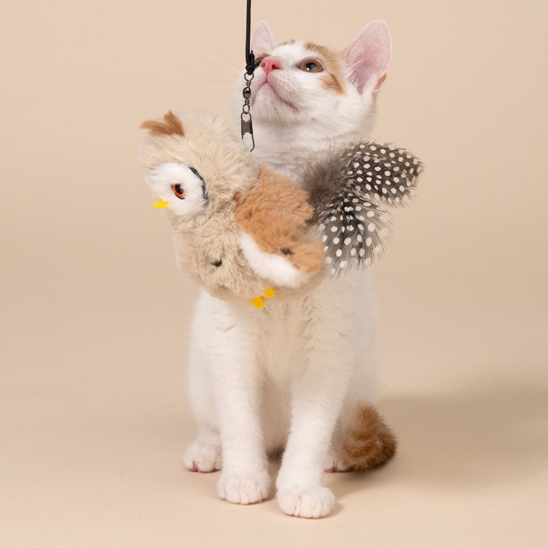 TIAKI Electronic Cat Dangler Toy Owl with Feathers 1 Dangler Toy