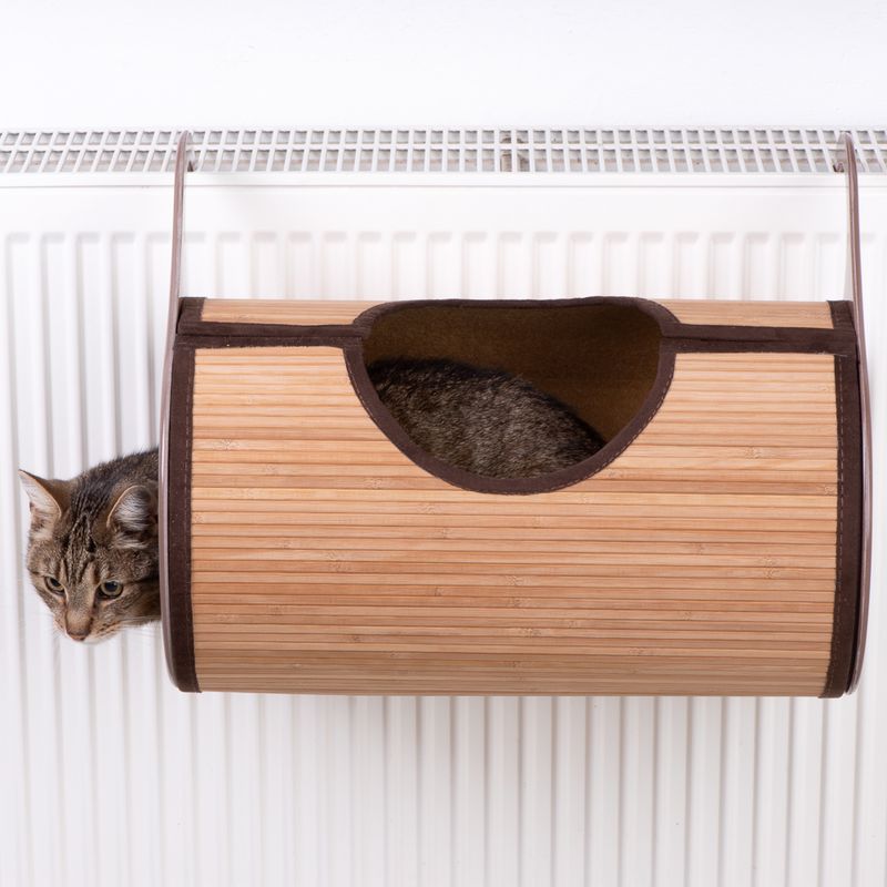 Natural Retreat Radiator Cat Bed Beige/brown