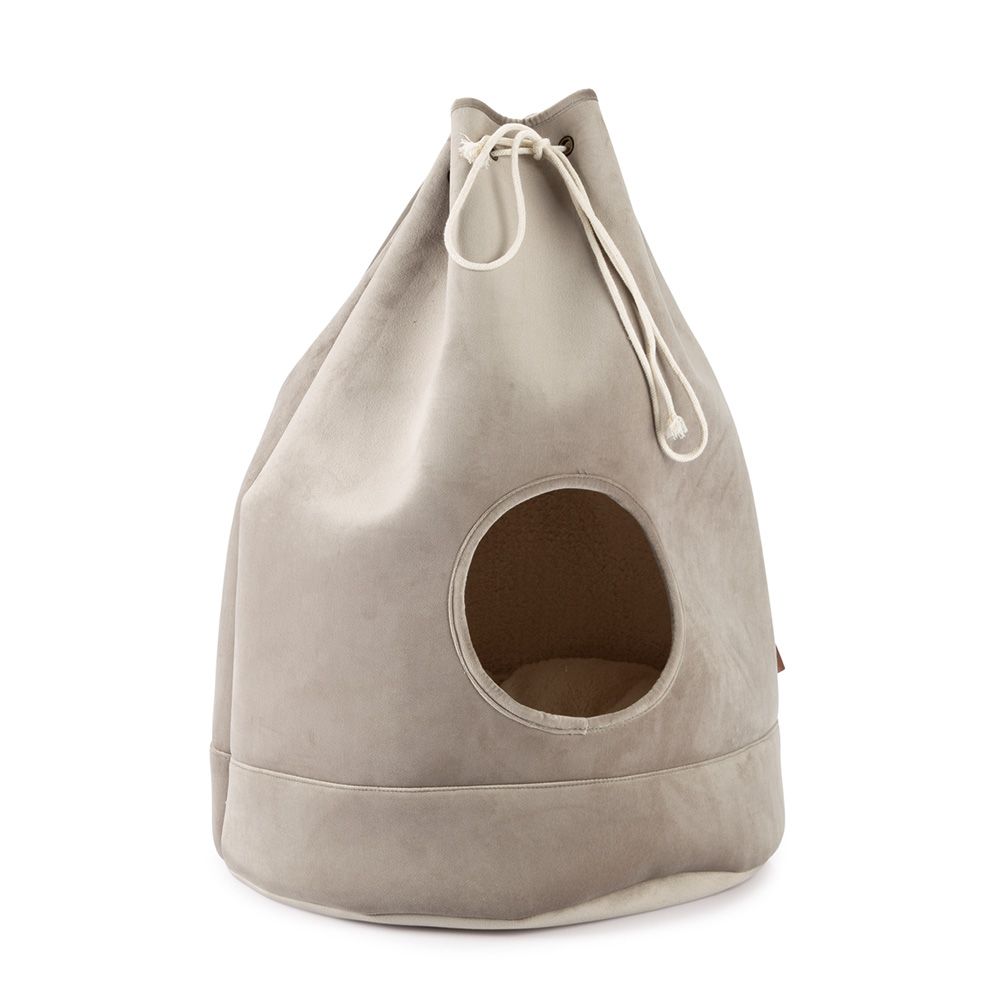 Designed by Lotte Vilar Cosy Cat Den diameter 45 x (H) 60 cm